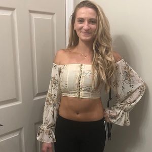 Chiffon floral print off the shoulder crop top